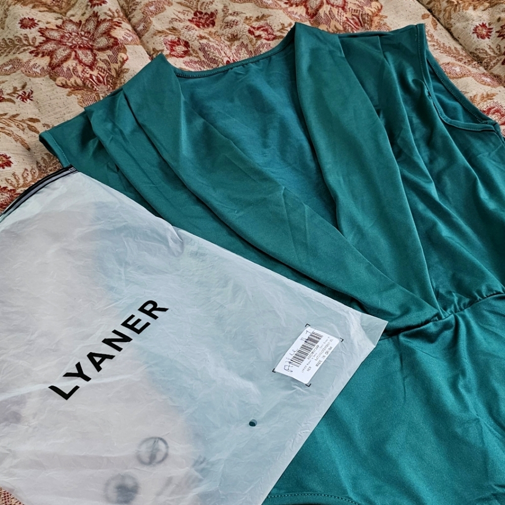 LYANER XL Teal Sleeveless Bodysuit